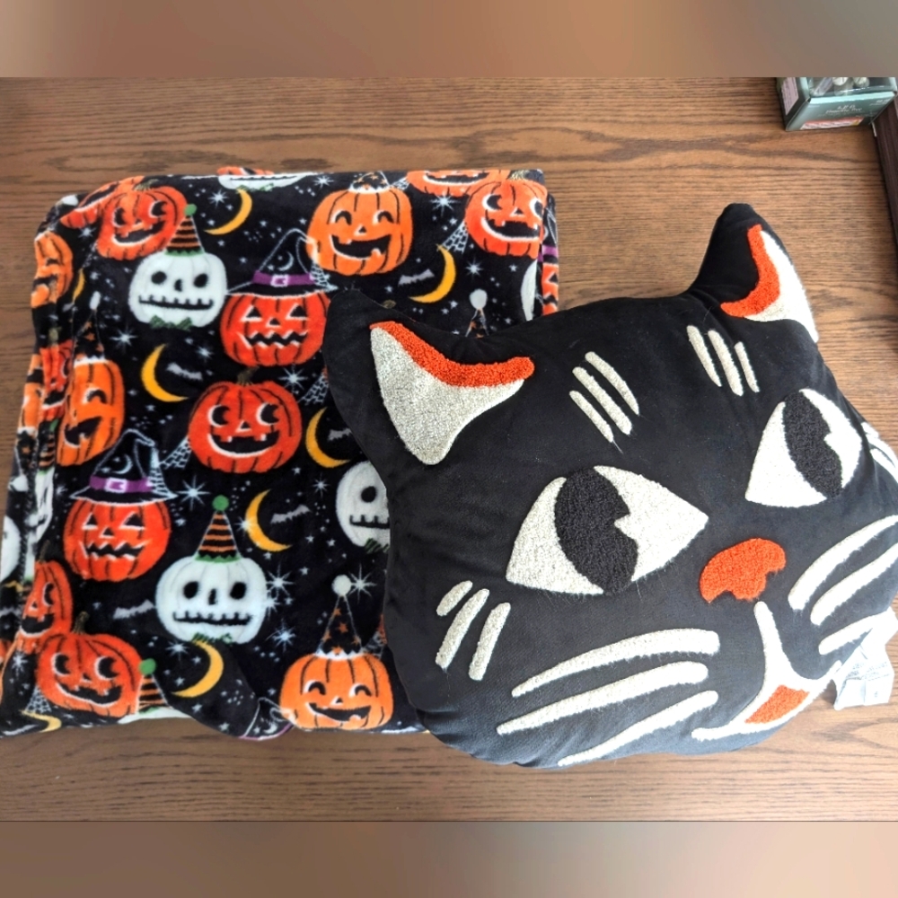 Halloween Throw Blanket and Pillow